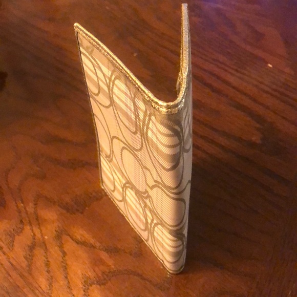 Coach Tartan Plaid Passport Wallet Case - Picture 5 of 5